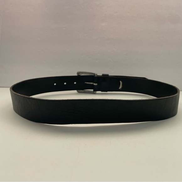 Black Leather Men’s Old Navy Belt - Picture 7 of 13